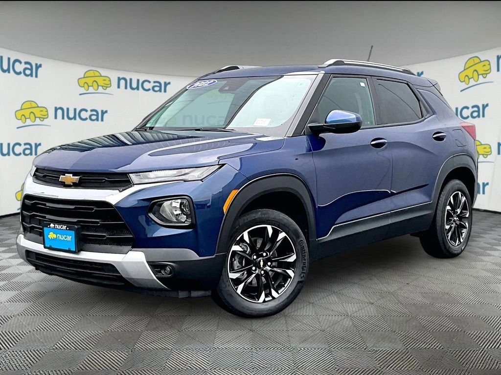 Used 2022 Blue Chevrolet LT image 3
