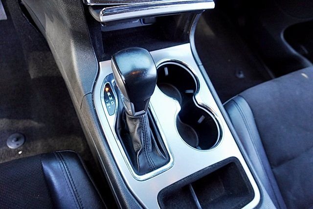 Certified Used 2022 Black Jeep Laredo X image 29