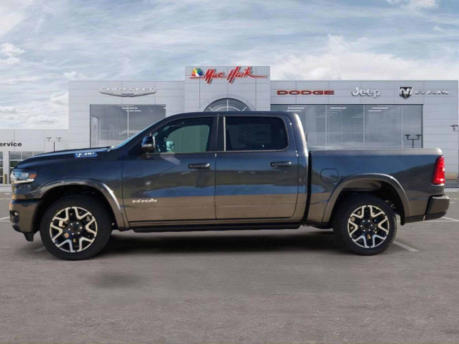 New 2026 Granite Crystal Metallic Clear-Coat Exterior Paint RAM Laramie image 2