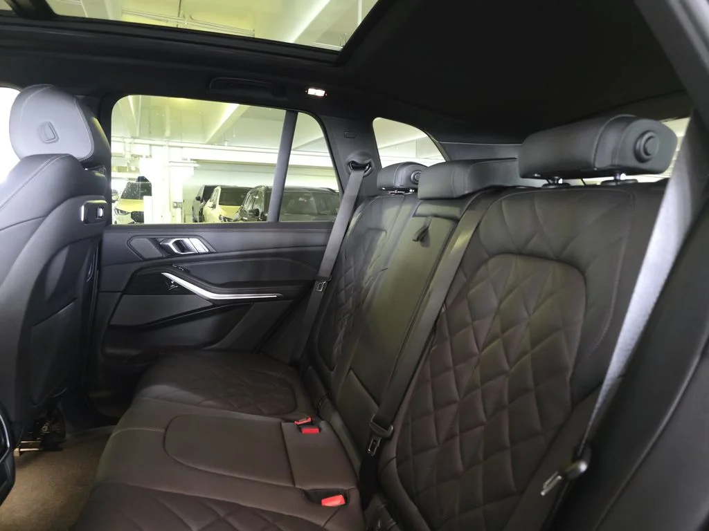 New 2026 Gray BMW sDrive40i image 13