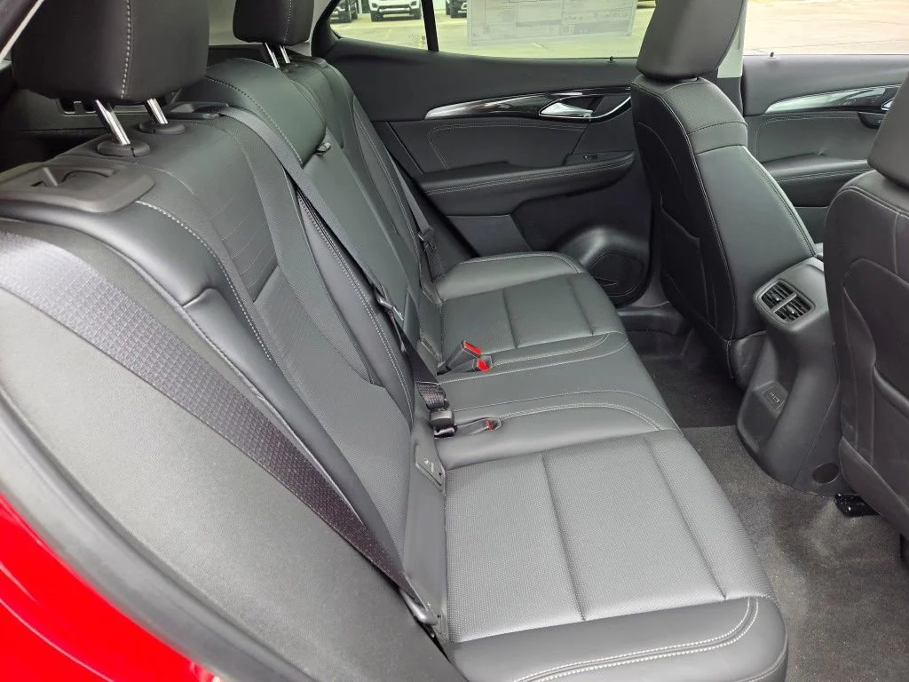 2025 Buick Envision Preferred - Photo 23