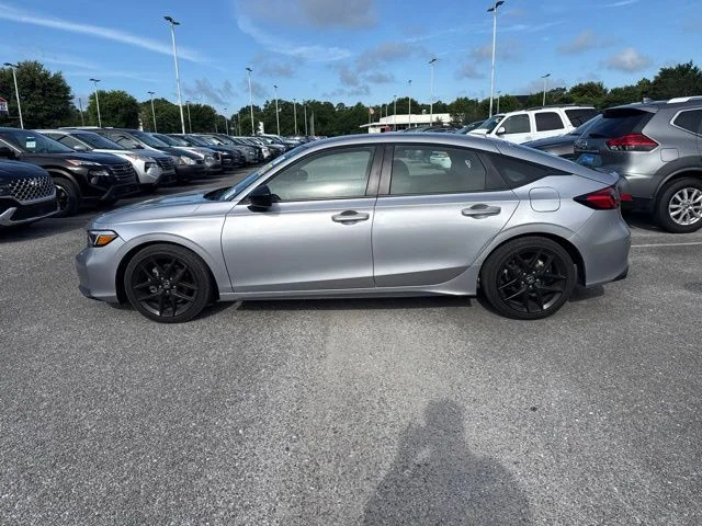 Used 2025  Honda Sport image 8