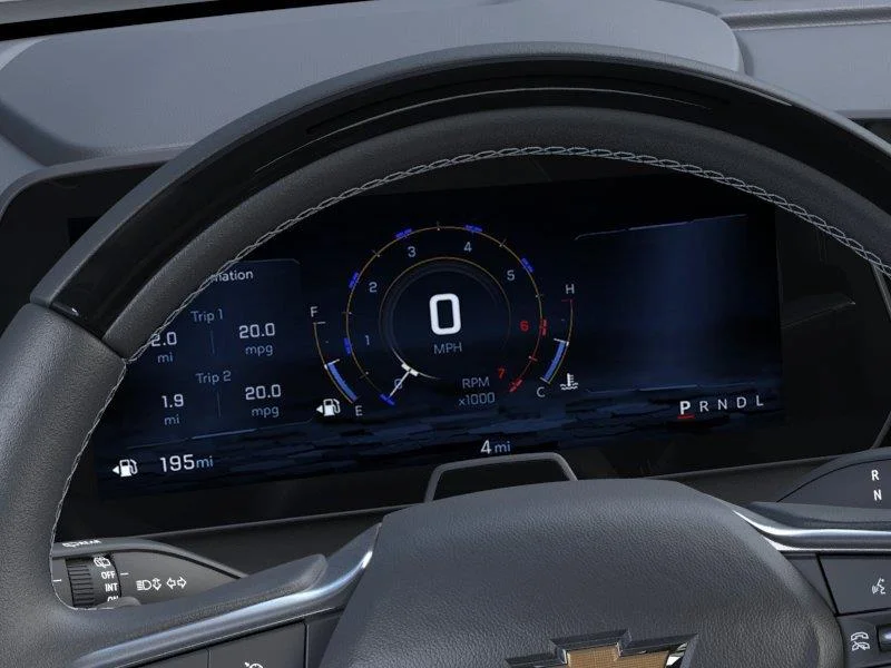 New 2027 Polar White Tricoat Chevrolet LT image 18
