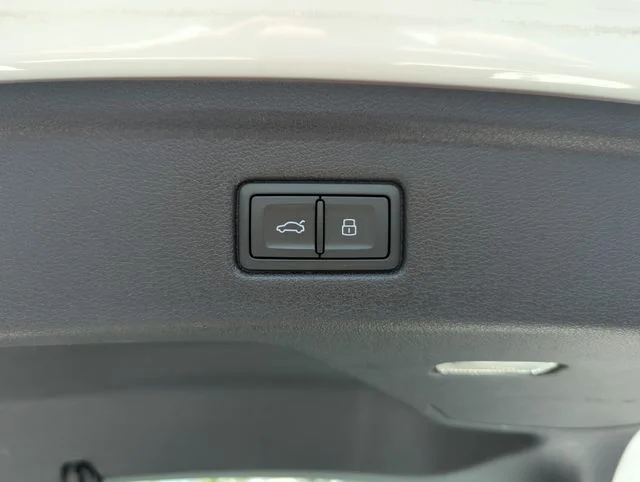 Used 2024  Audi 45 S line Premium Plus image 21