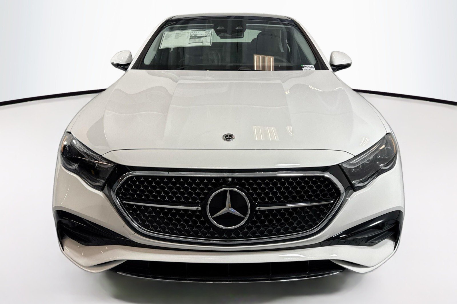 New 2026 Polar White Mercedes-Benz E 350 4MATIC® Sedan image 2