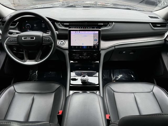 Used 2023 Gray Jeep Limited image 17