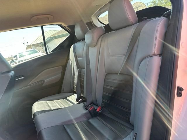 Used 2023 White Nissan SR image 24