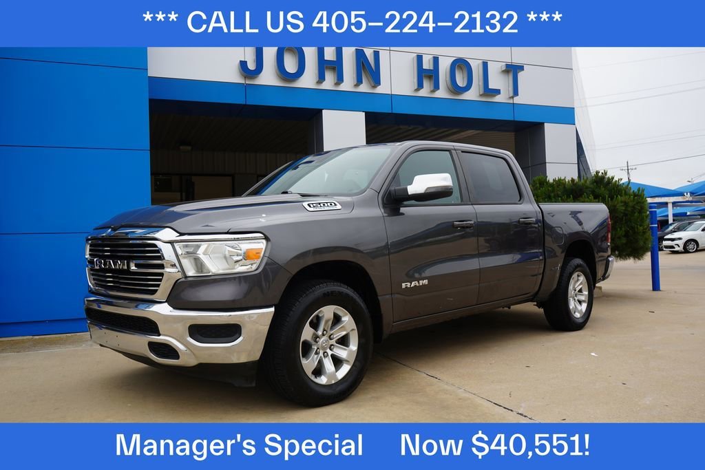 2024 RAM 1500 Laramie 4x4 Crew Cab 5'7's photo