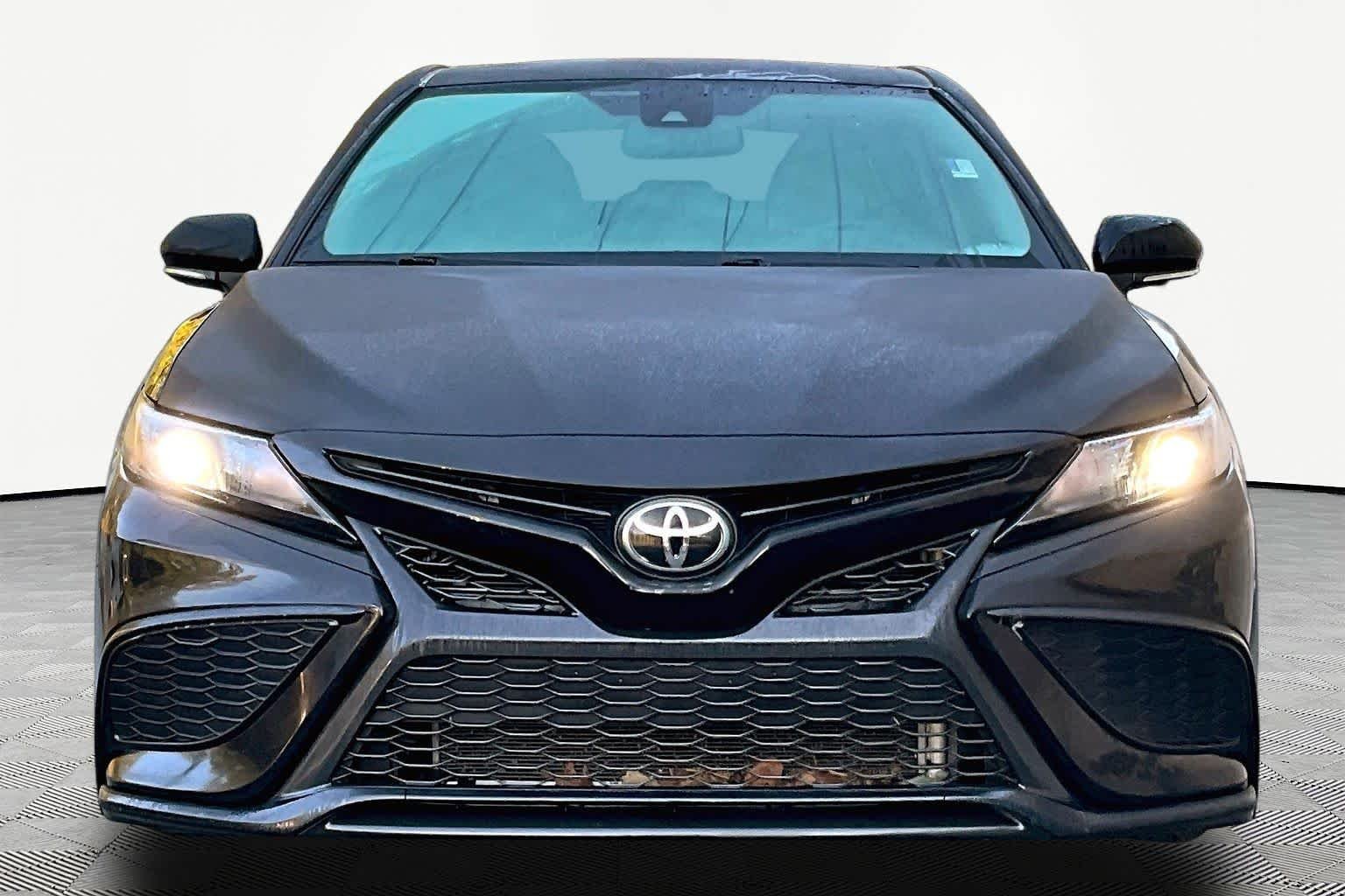 Certified Used 2023 Midnight Black Metallic Toyota SE image 4