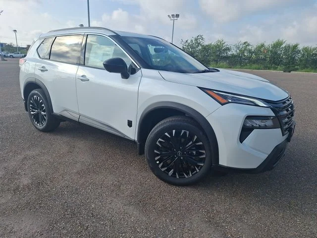 Used 2026 White Nissan Dark Armor image 1