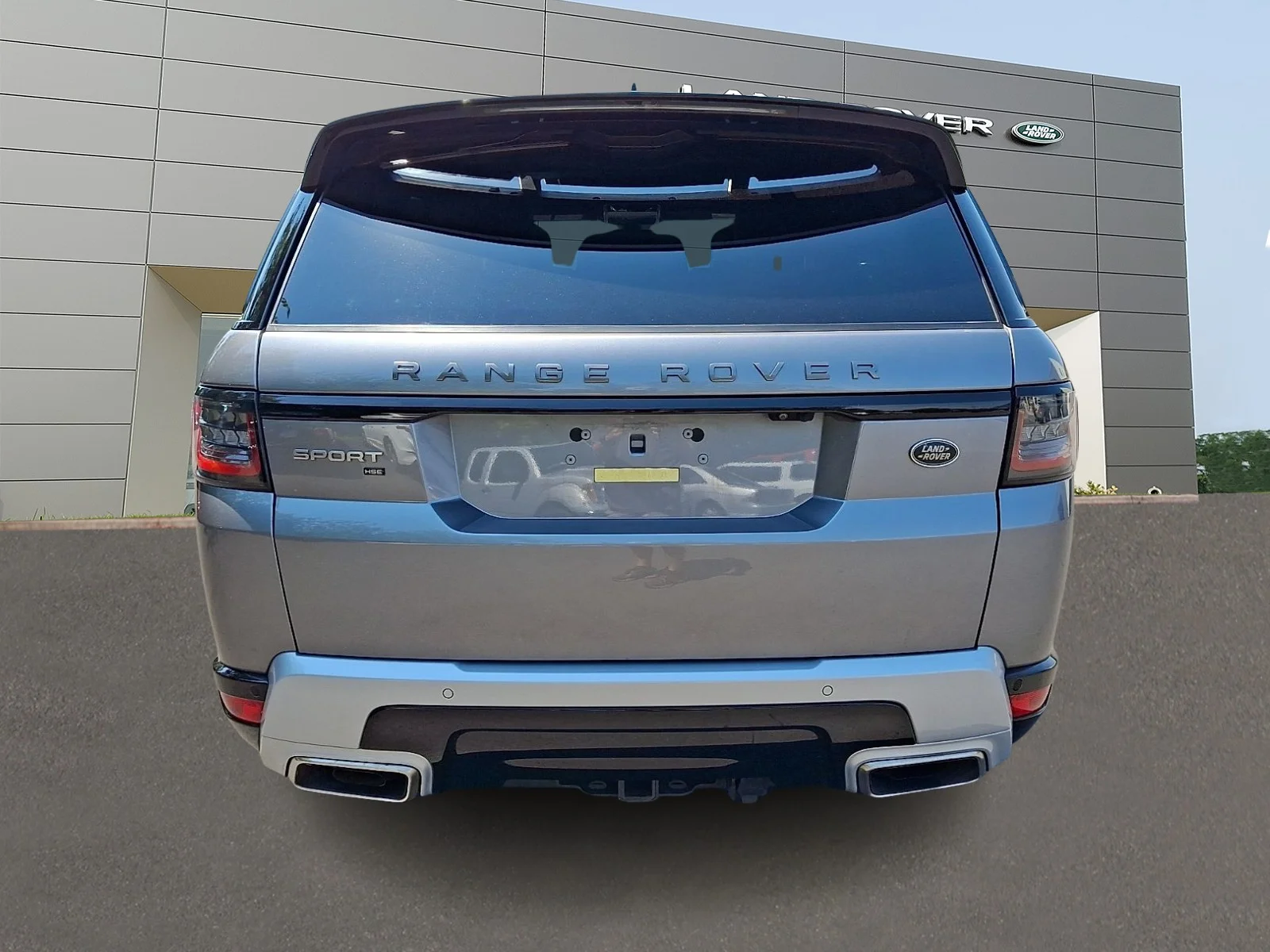 Certified Used 2022 Eiger Grey Metallic - 1DF Land Rover HSE Silver Edition MHEV image 7