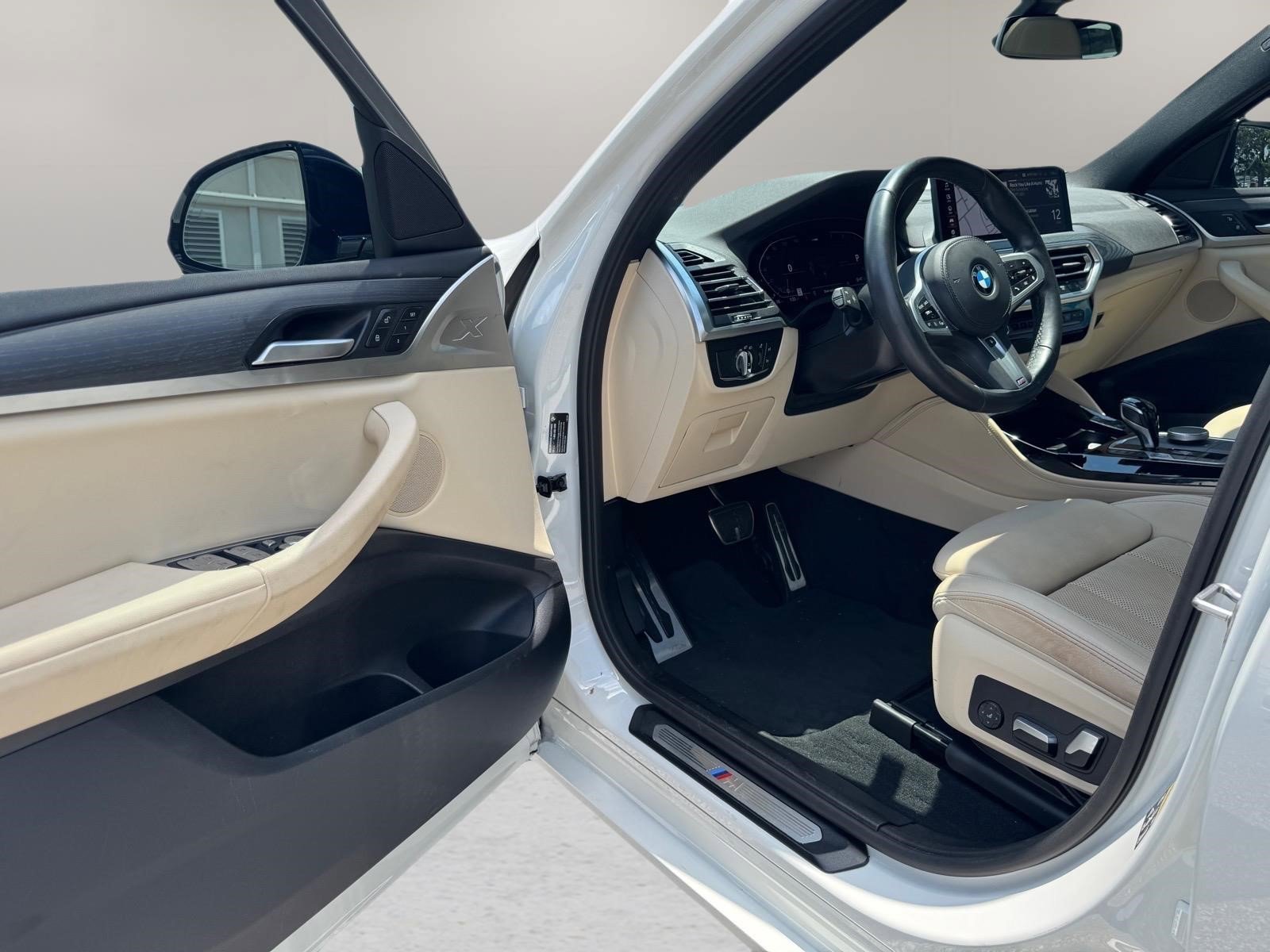 Used 2022 Alpine White BMW xDrive30i image 17