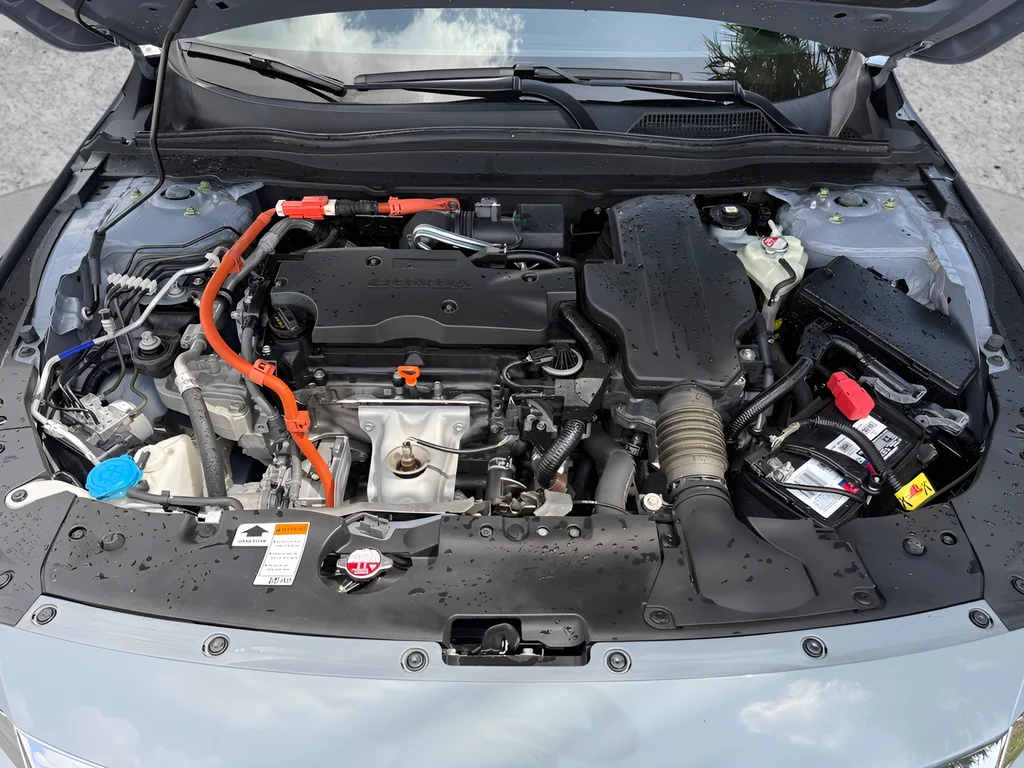 2022 Honda Accord Hybrid Touring - Photo 41