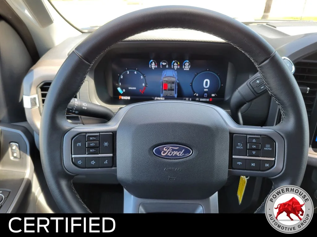 Used 2025 Blue Ford XLT image 32