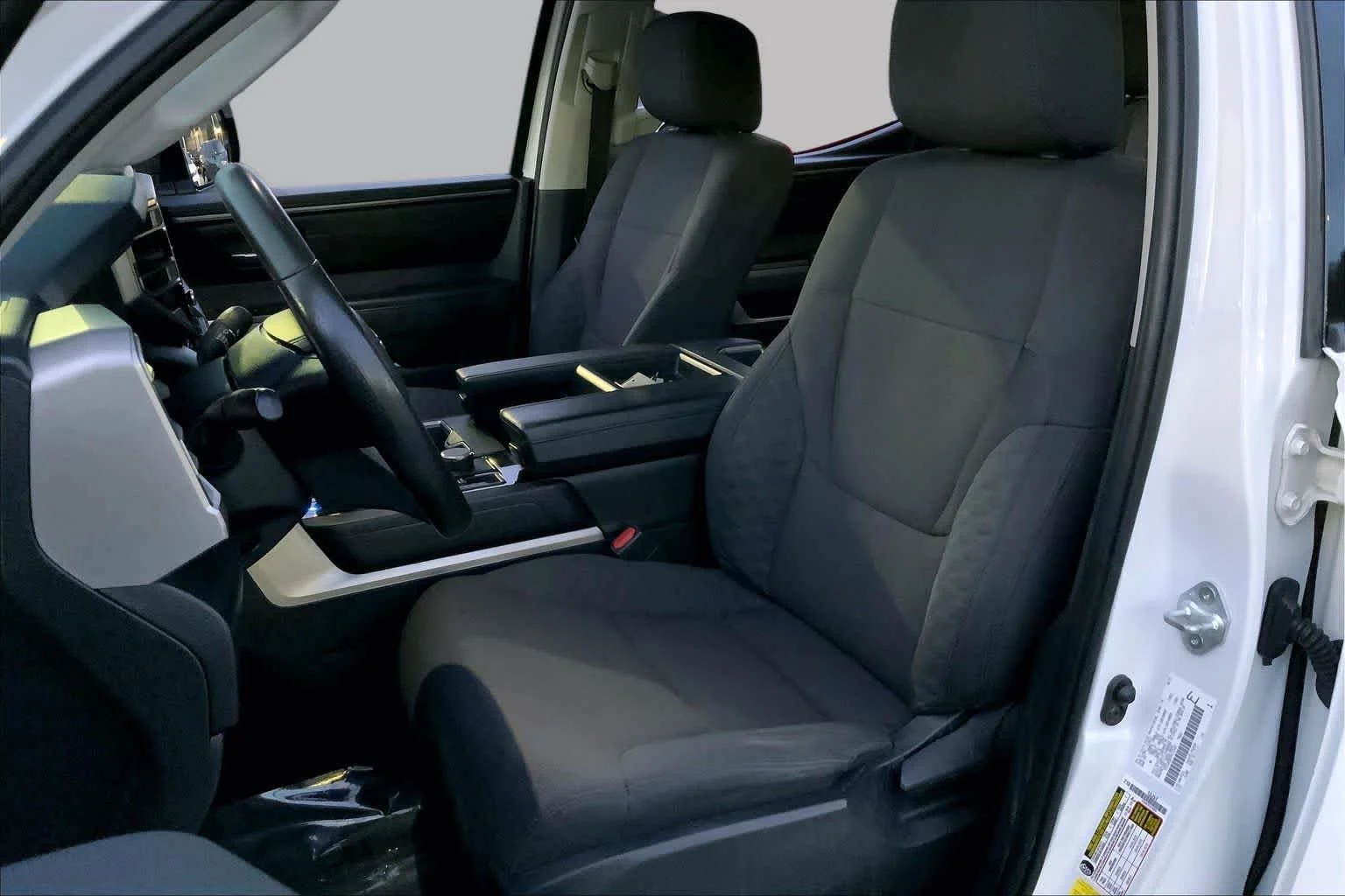 Used 2023 Ice Cap Toyota SR5 image 7