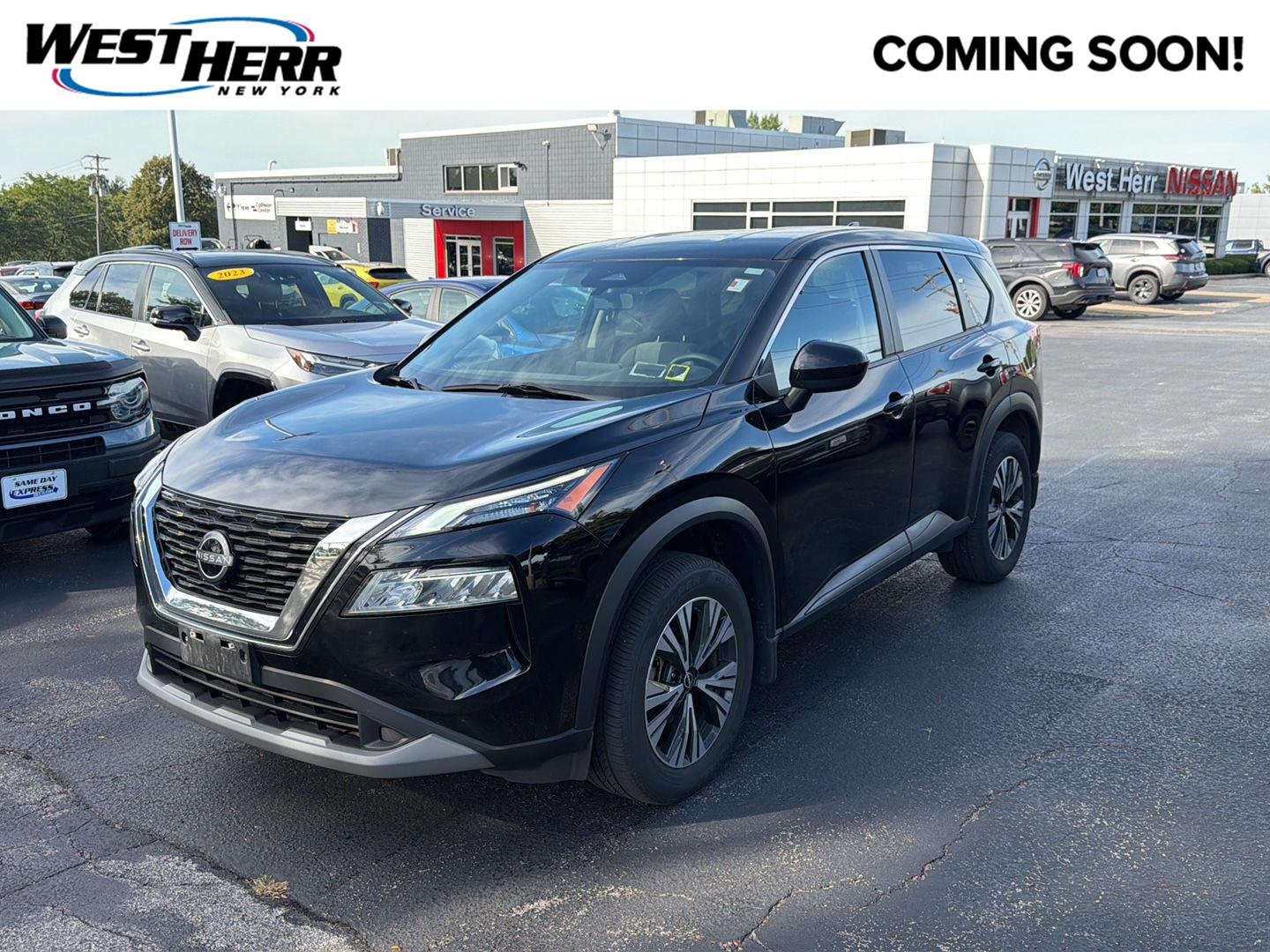 Used 2023 Super Black Nissan SV image 1