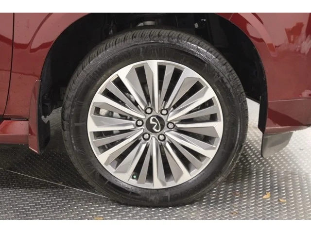 New 2025 COULIS RED INFINITI Sensory 4WD image 15
