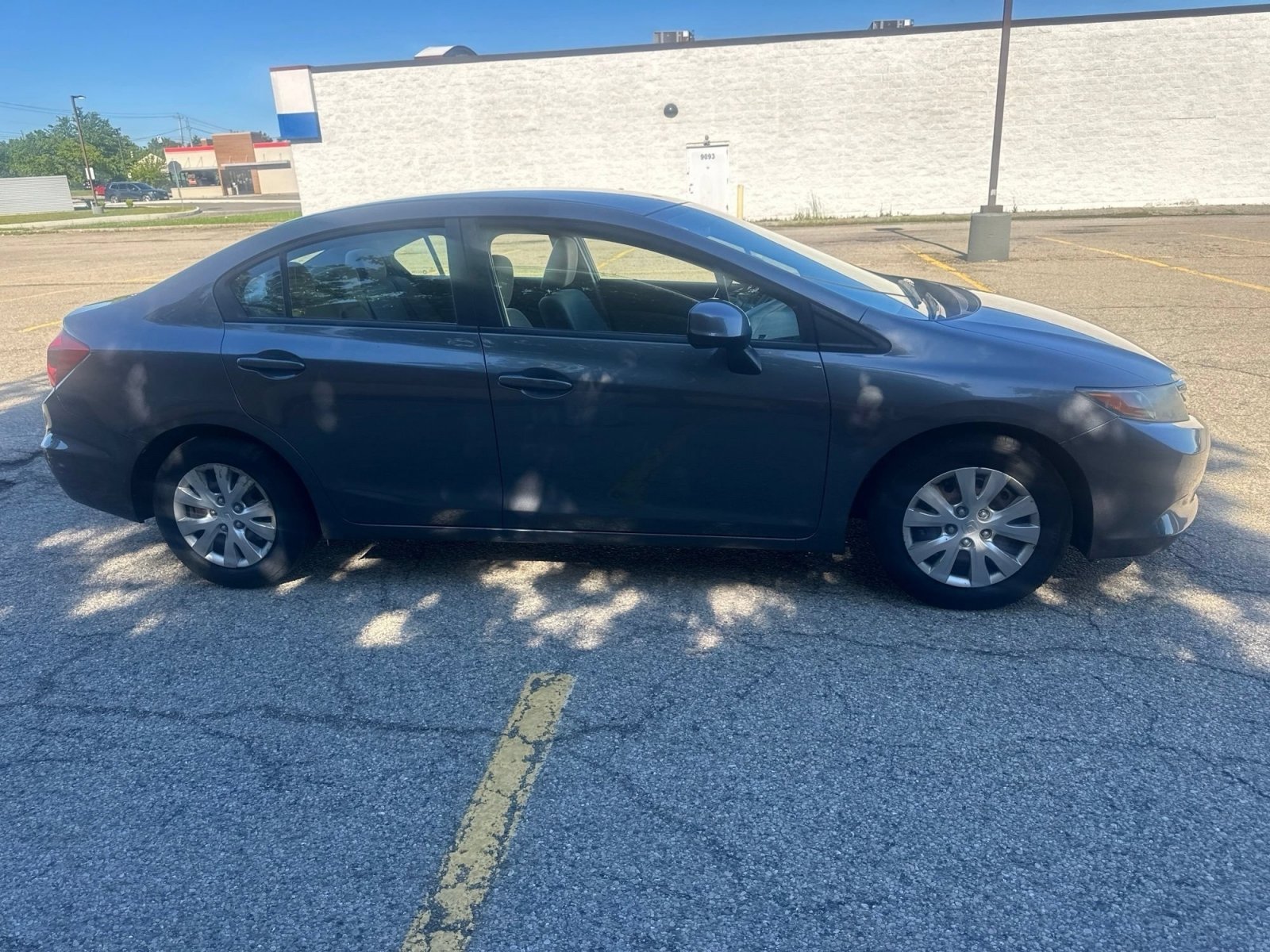 Used 2012 Polished Metal Metallic Honda LX image 13