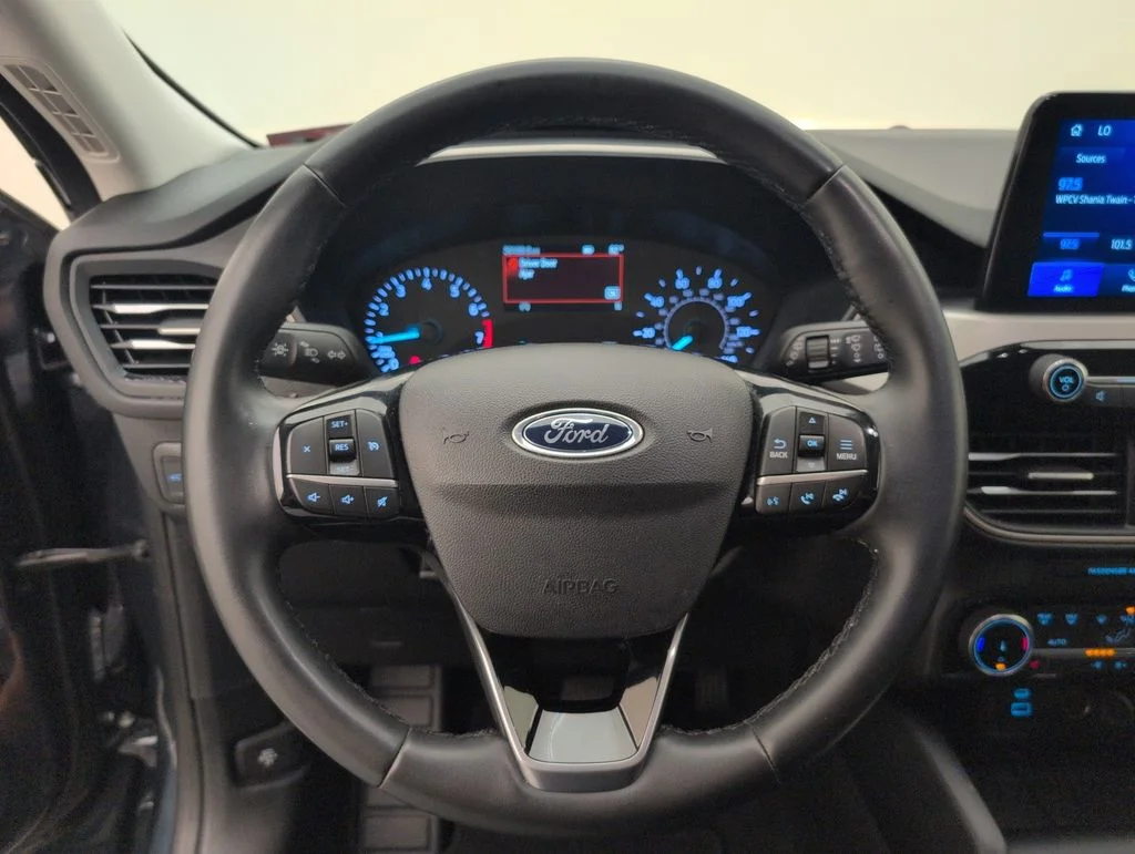 Certified Used 2022 Blue Ford SEL image 32