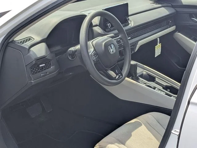 Used 2024 Platinum White Pearl Honda EX image 2