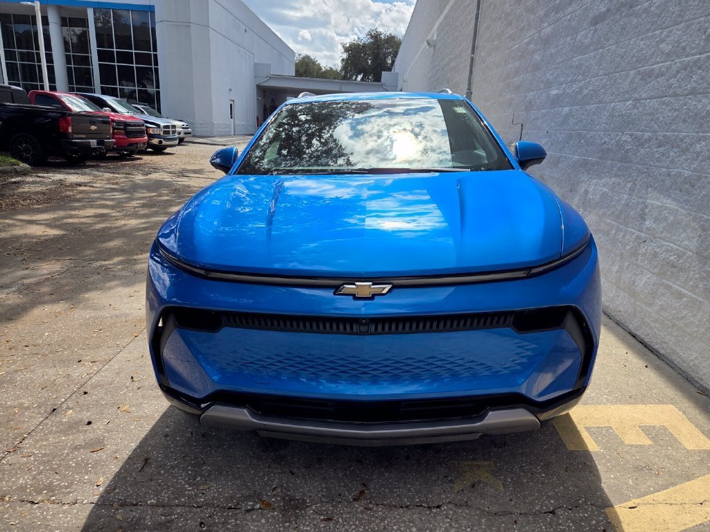 Used 2024 Riptide Blue Metallic Chevrolet 2LT image 2