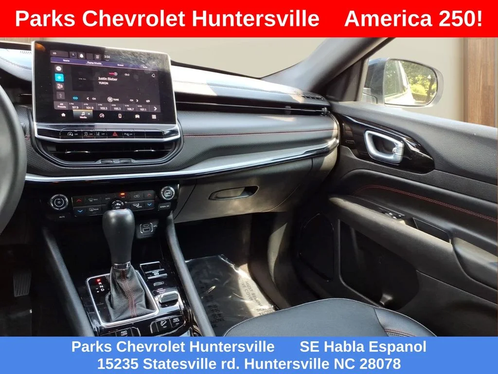Used 2024 White Jeep Trailhawk image 24