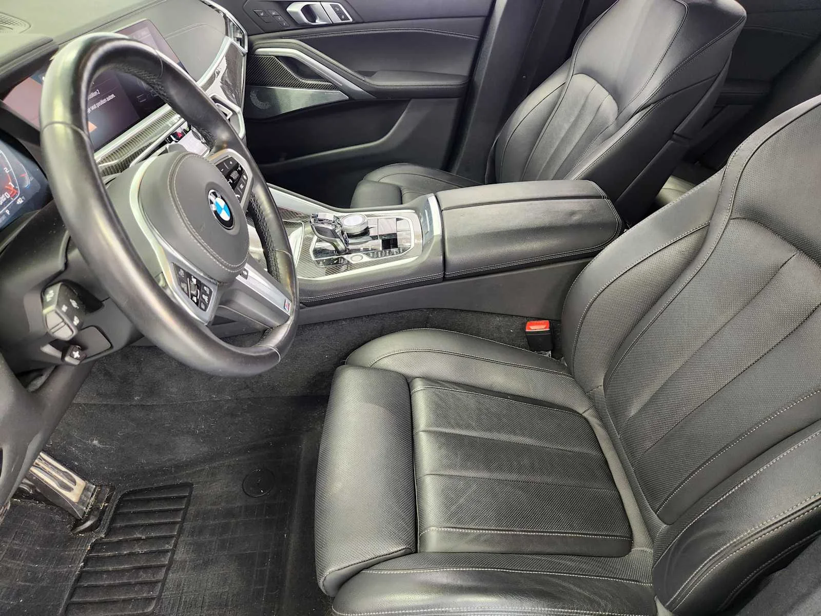 Used 2021 Black Sapphire Metallic BMW M50i image 11