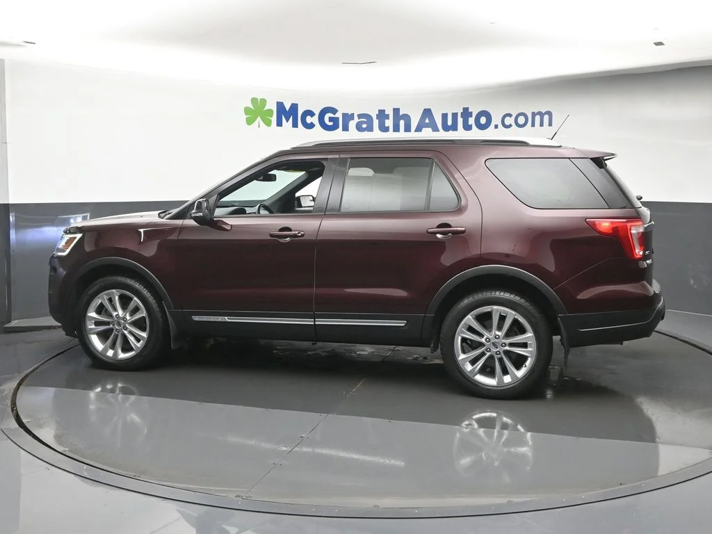 Used 2018 Red Ford XLT image 23