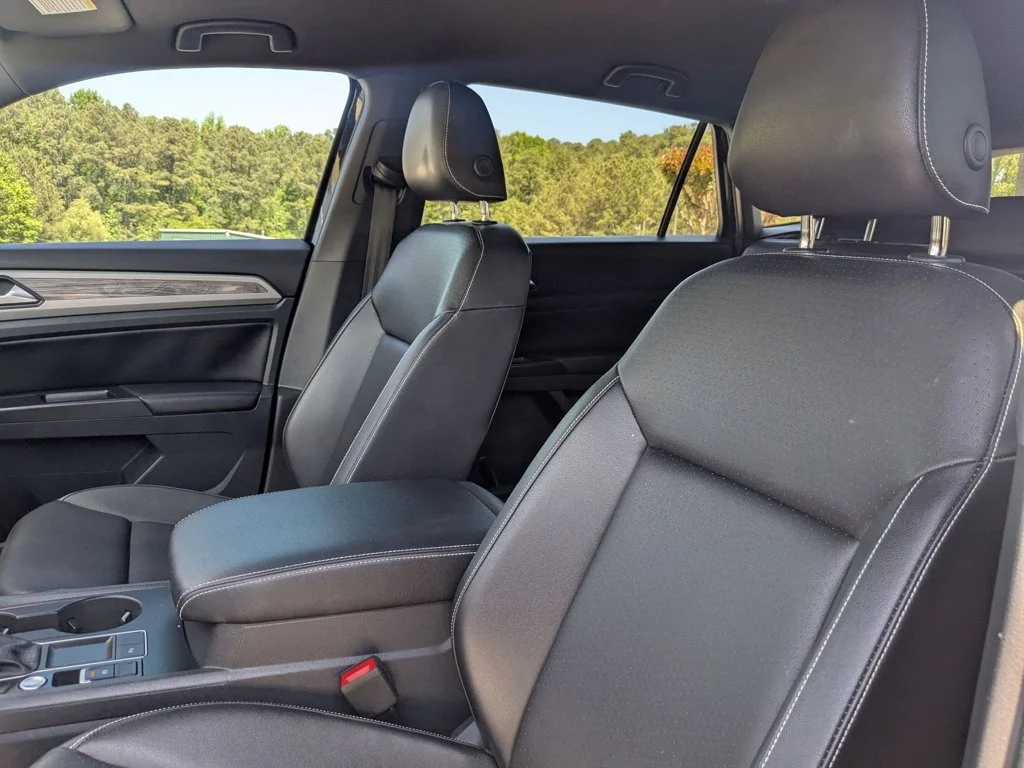 Used 2020  Volkswagen 3.6L V6 SE w/Technology image 14