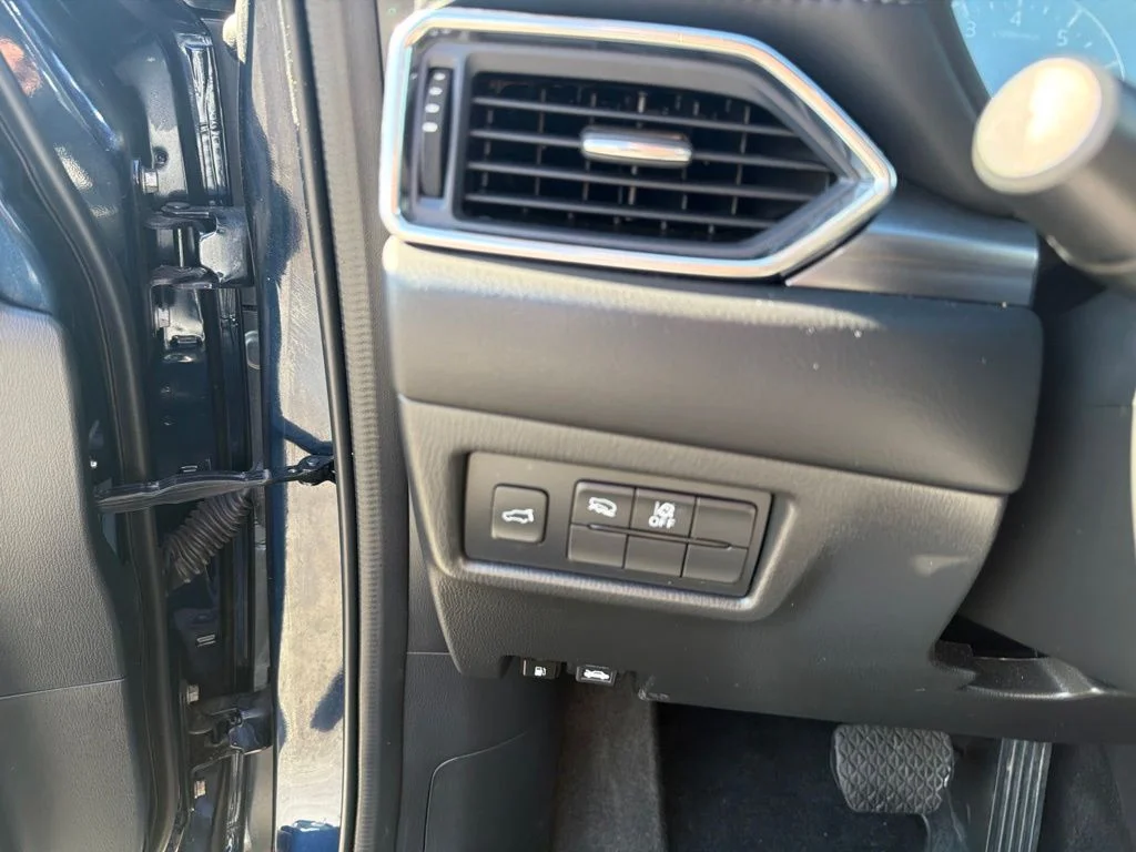 Used 2025 Blue Mazda 2.5 S Preferred Package image 11