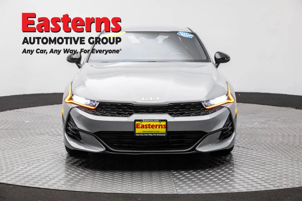 Used 2022 Gray Kia GT-Line image 2