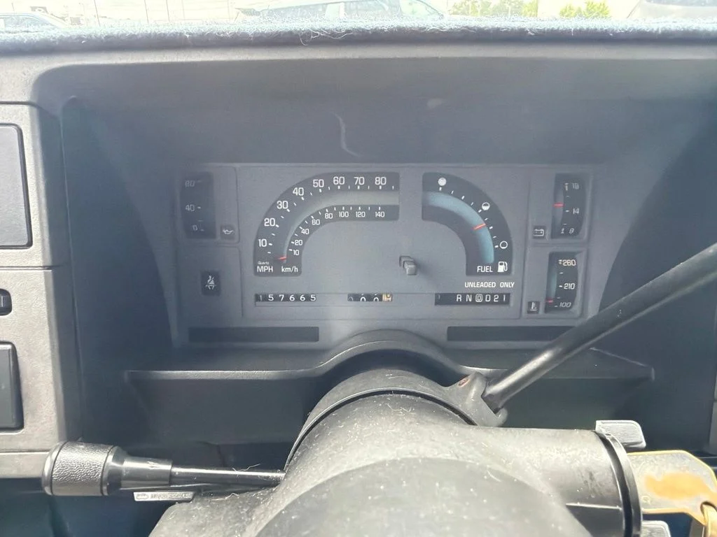 Used 1989 Blue GMC Base image 21