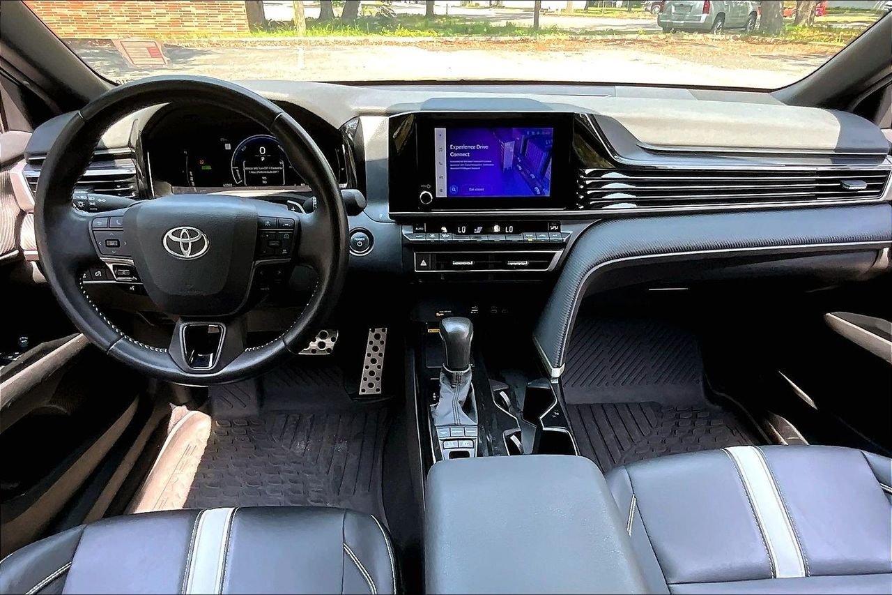 Used 2025 Gray Toyota SE image 7