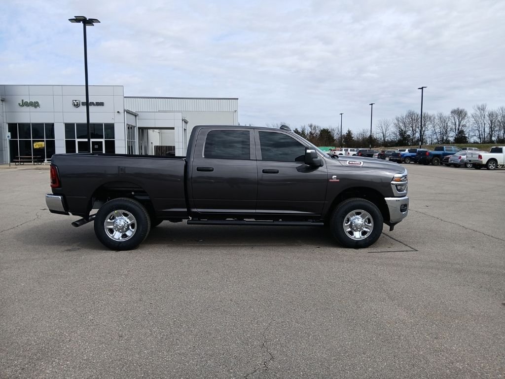 New 2026 Granite Crystal Metallic Clear-Coat Exterior Paint RAM Tradesman image 8