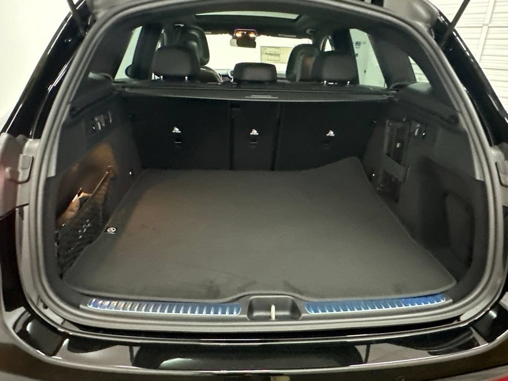 New 2026 Black Mercedes-Benz GLC 300 image 58