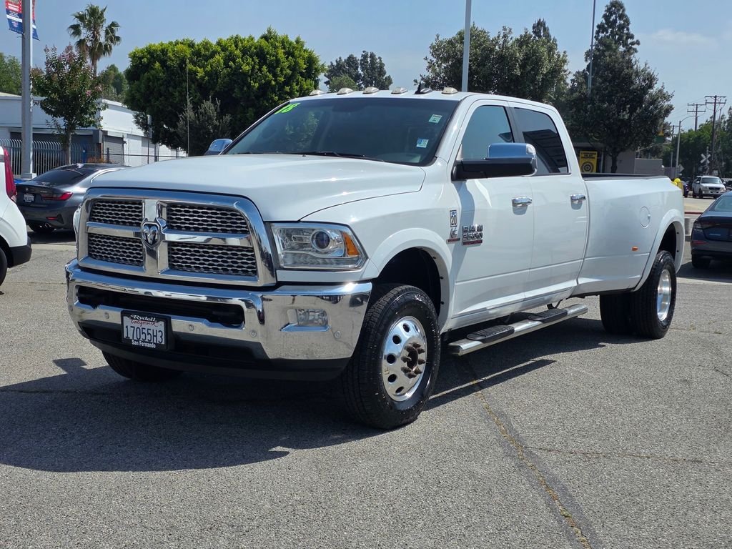 Used 2018 White Ram Laramie image 10