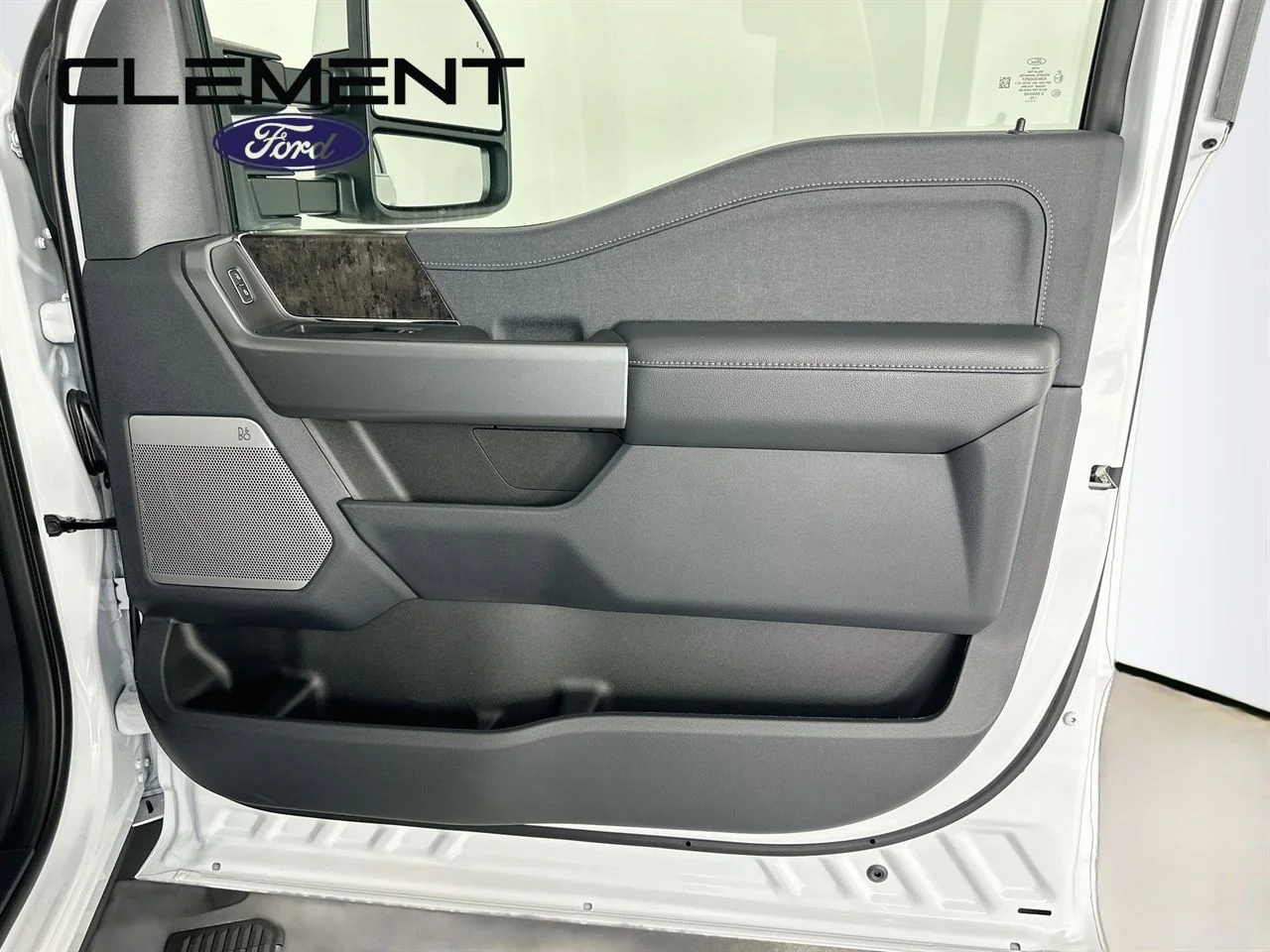 New 2026 Oxford White Ford F-350® Lariat® image 34
