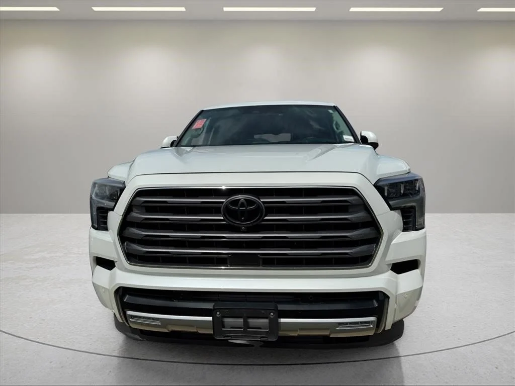 Used 2023 Pearl Toyota Limited image 3