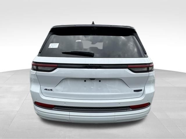 New 2026 Bright White Clear-Coat Exterior Paint Jeep Summit image 5