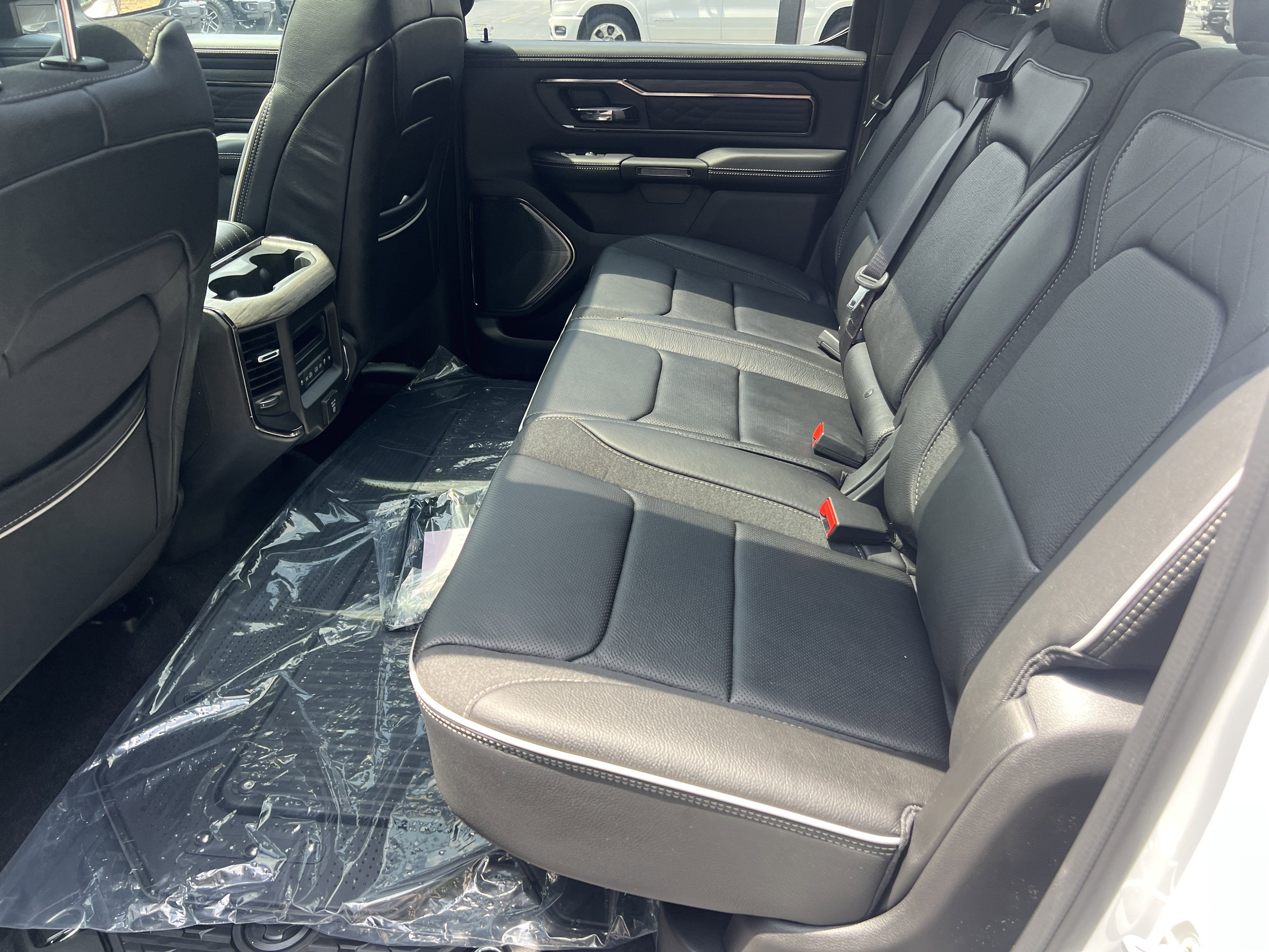 New 2026 Bright White Clear-Coat Exterior Paint RAM Limited image 18