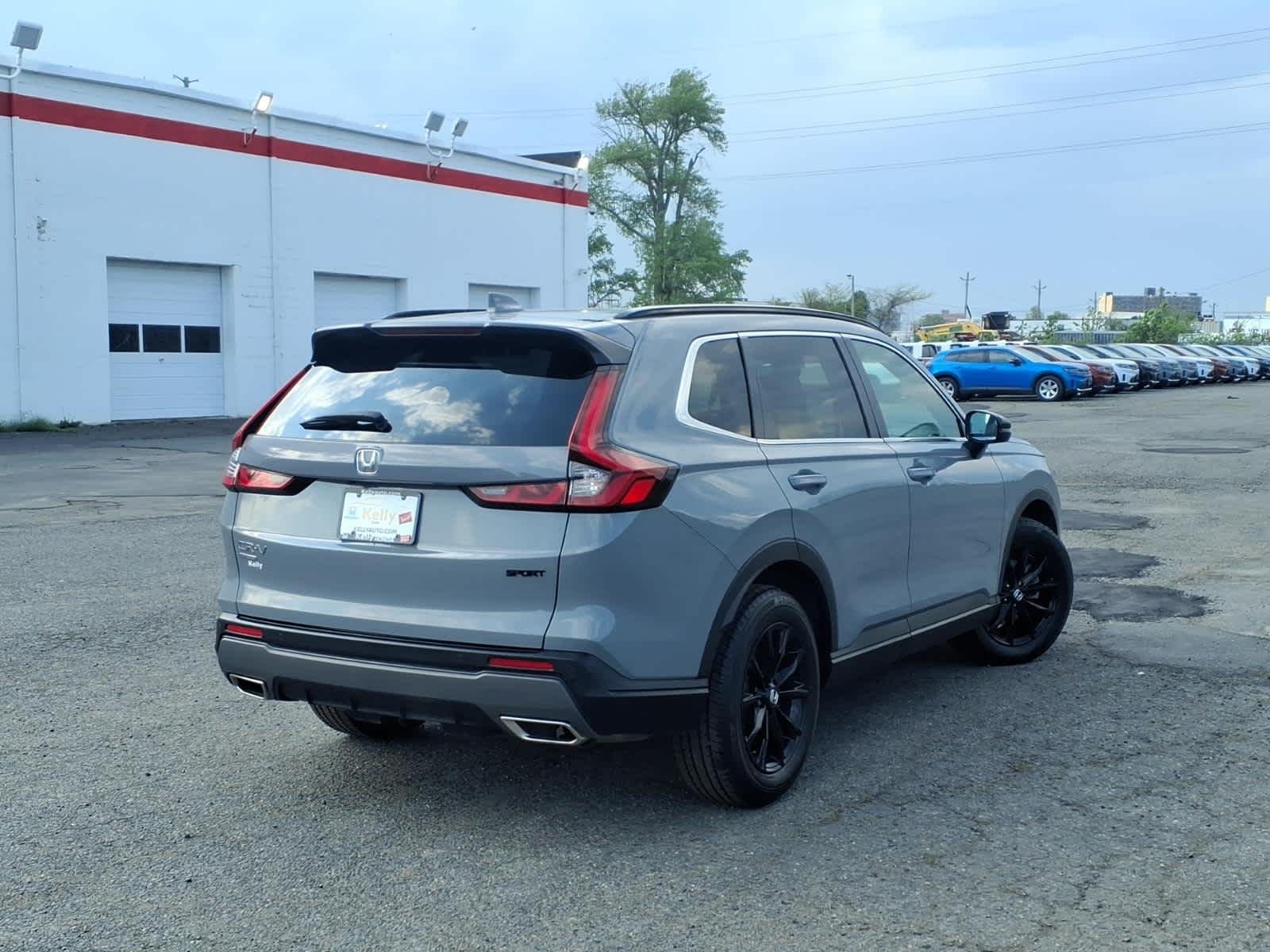 Certified Used 2025 Urban Gray Pearl Honda Sport-L image 5