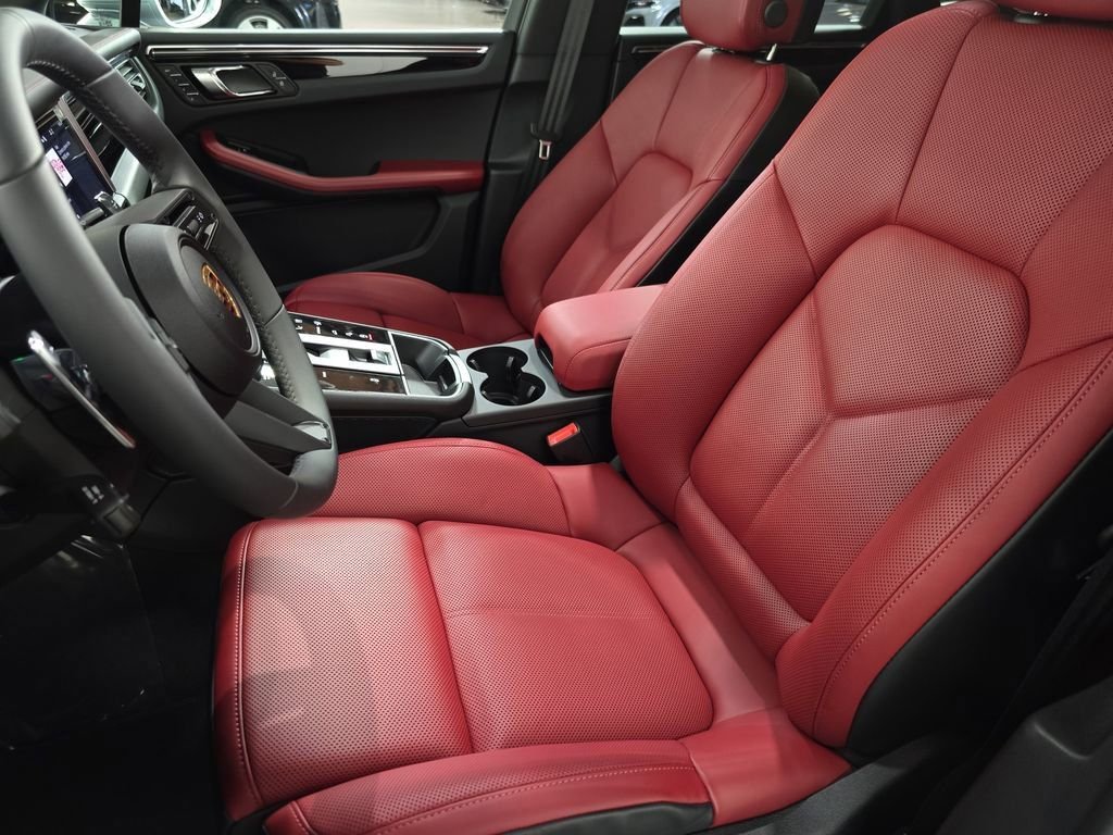 Certified Used 2025 Silver Porsche  image 5