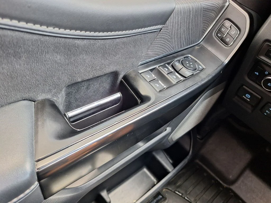 Certified Used 2023 White Metallic Ford Platinum image 20