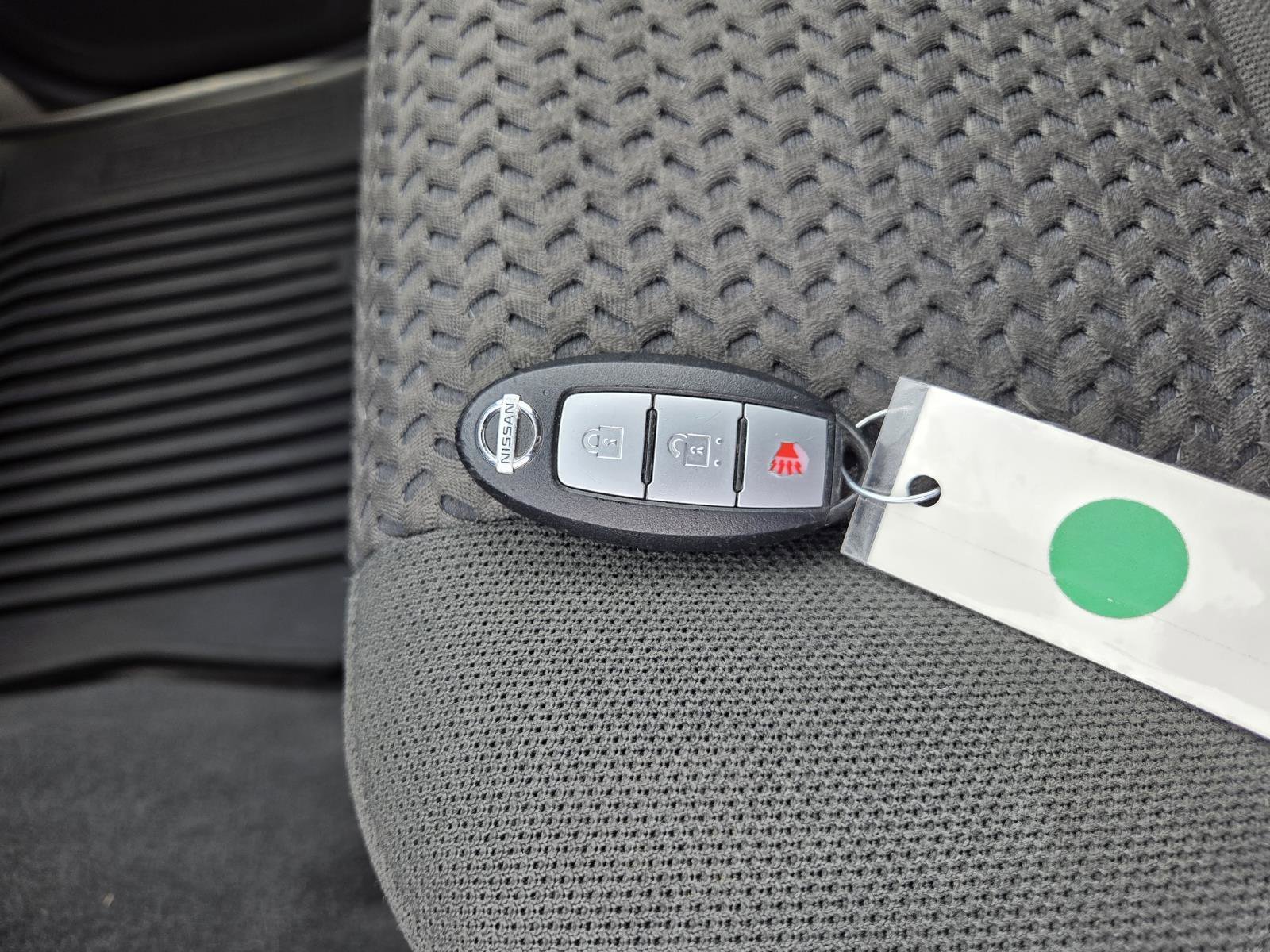 Used 2020 Glacier White Nissan SV image 28