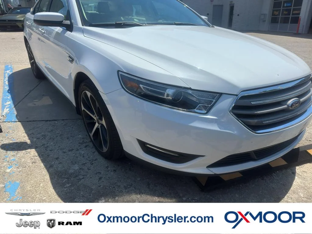 2016 Ford Taurus