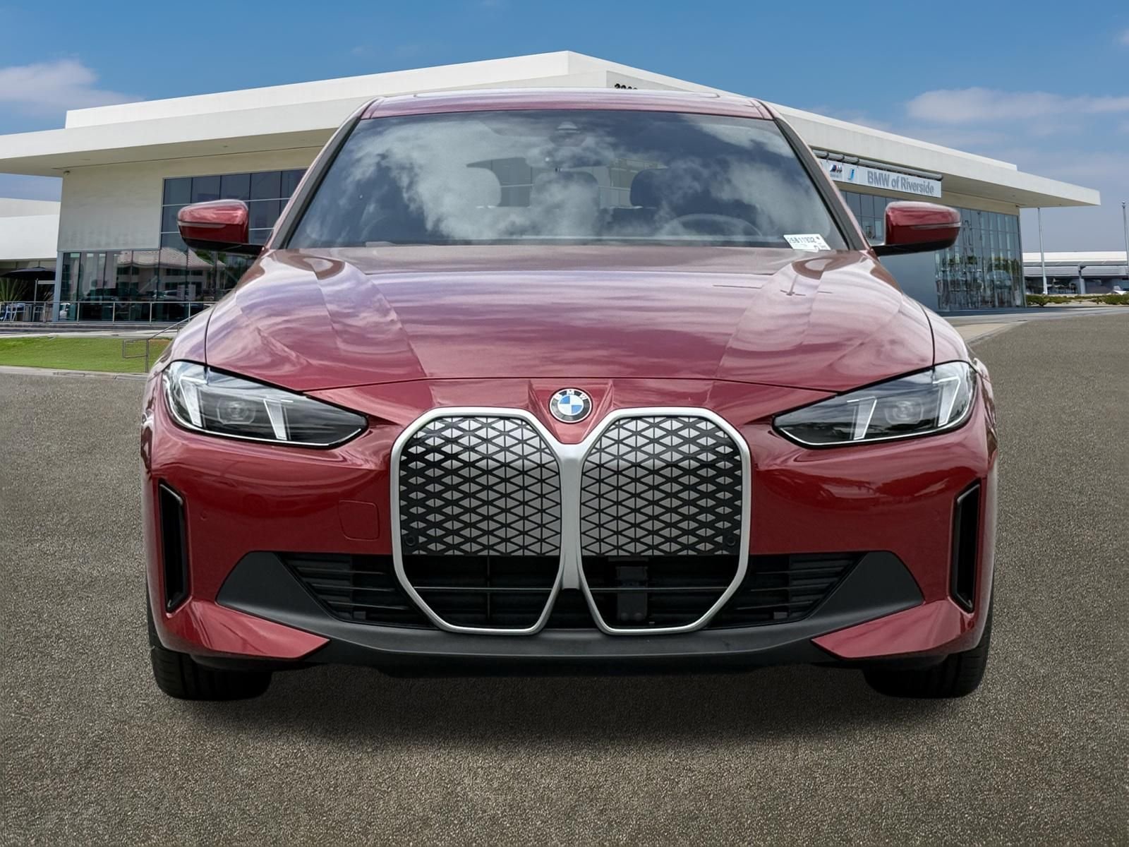 2026 BMW i4 40 - Photo 3