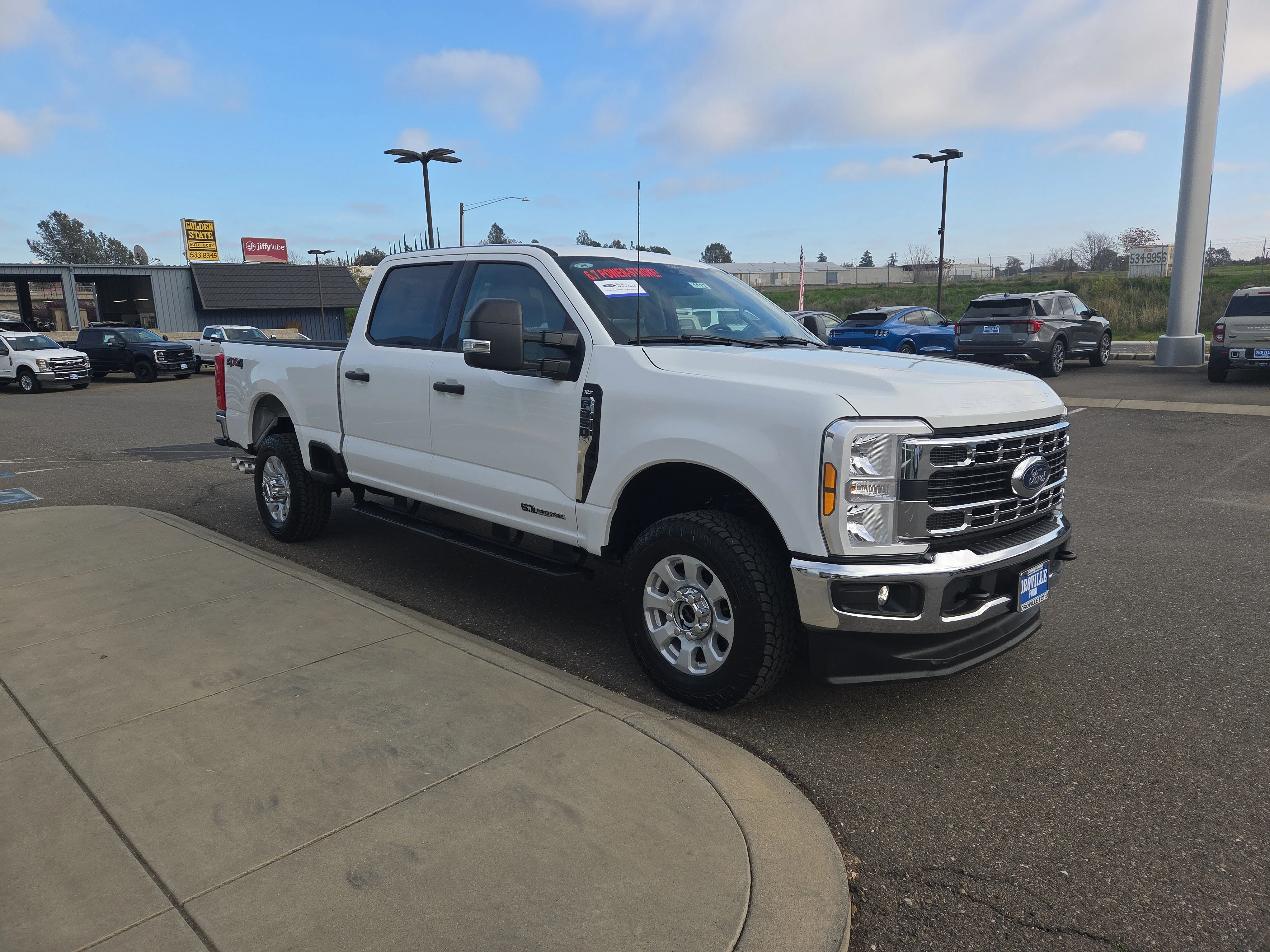 2024 Ford F-350 Super Duty XLT - Photo 7