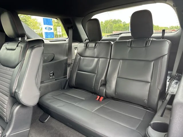 New 2026 Rapid Red Metallic Tinted Clearcoat Ford ST-Line image 27