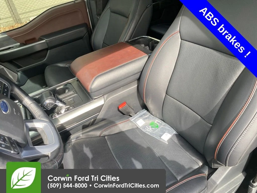 Used 2023 Avalanche Ford Lariat image 4