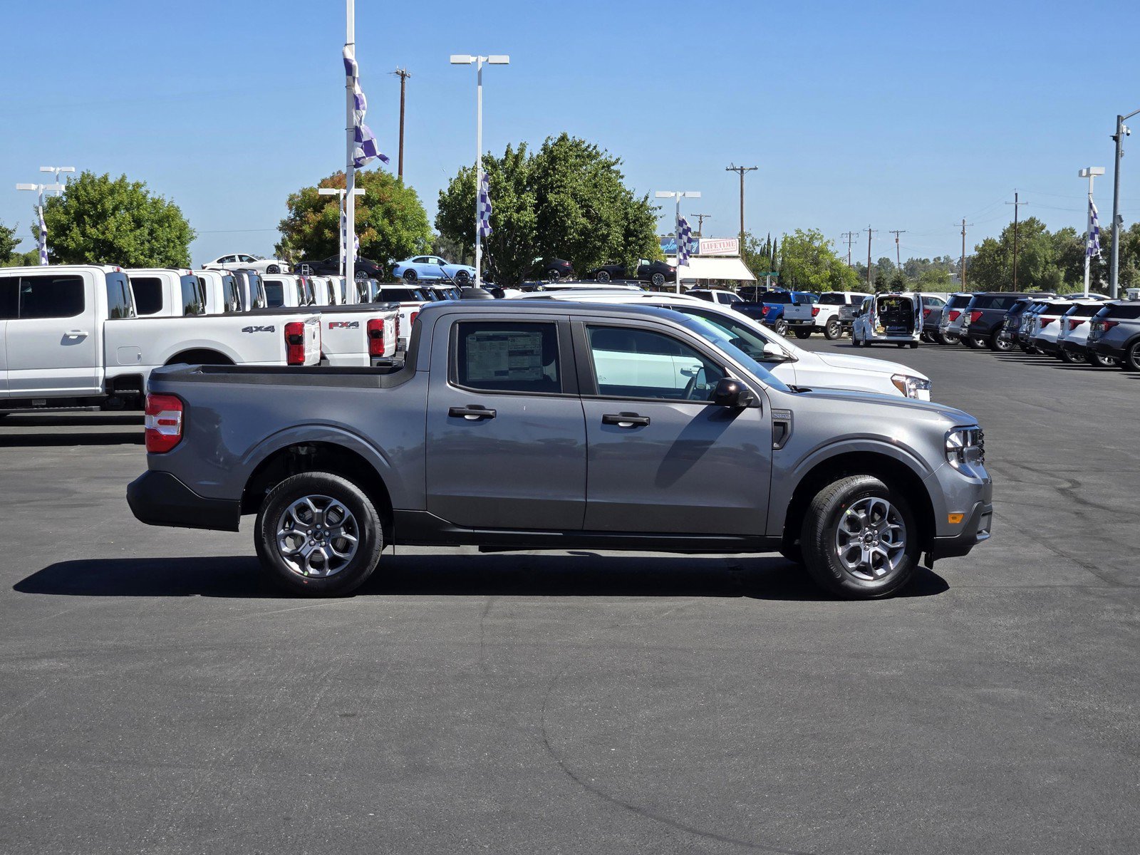 New 2026 Carbonized Gray Metallic Ford XLT image 3